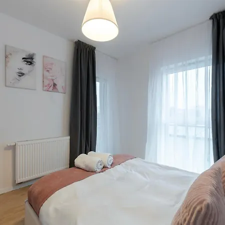 Apartament Rosa Janów Z Miejscem Parkingowym *