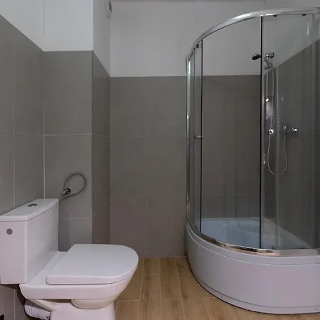 Apartment Rosa Janow Z Miejscem Parkingowym Lodz (Lodz)